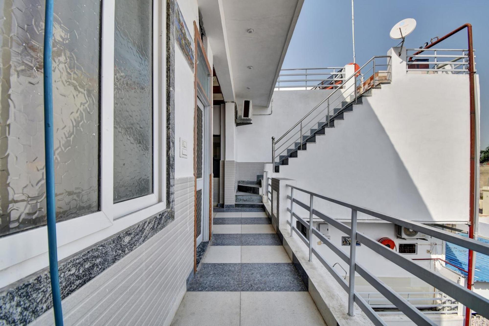 Oyo Flagship Apna Guest House Kota  Eksteriør billede