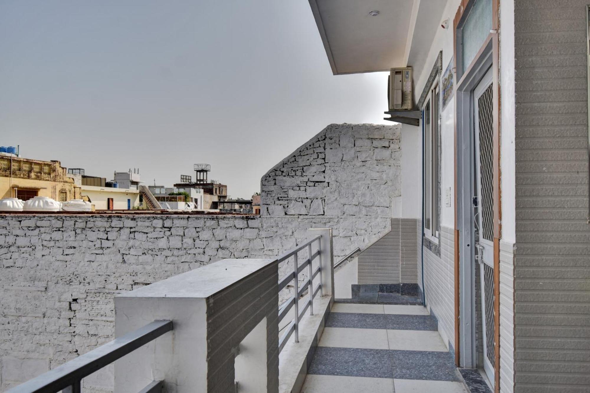 Oyo Flagship Apna Guest House Kota  Eksteriør billede